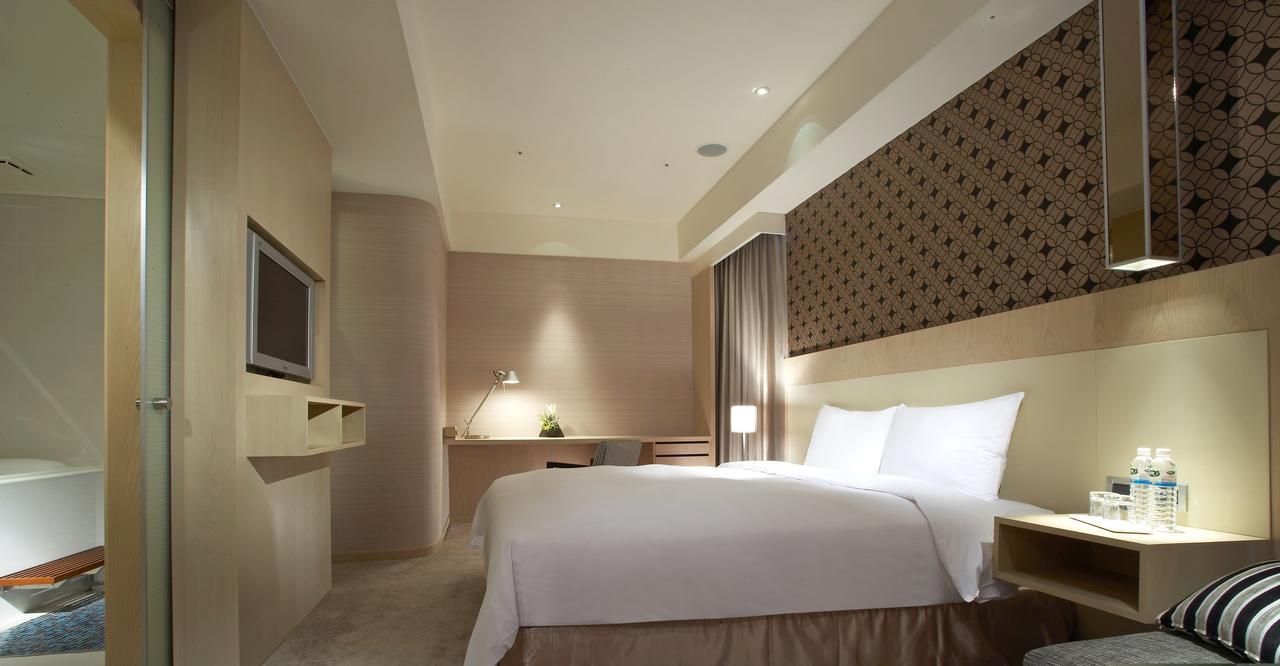 Grandee Taipei Resort מראה חיצוני תמונה