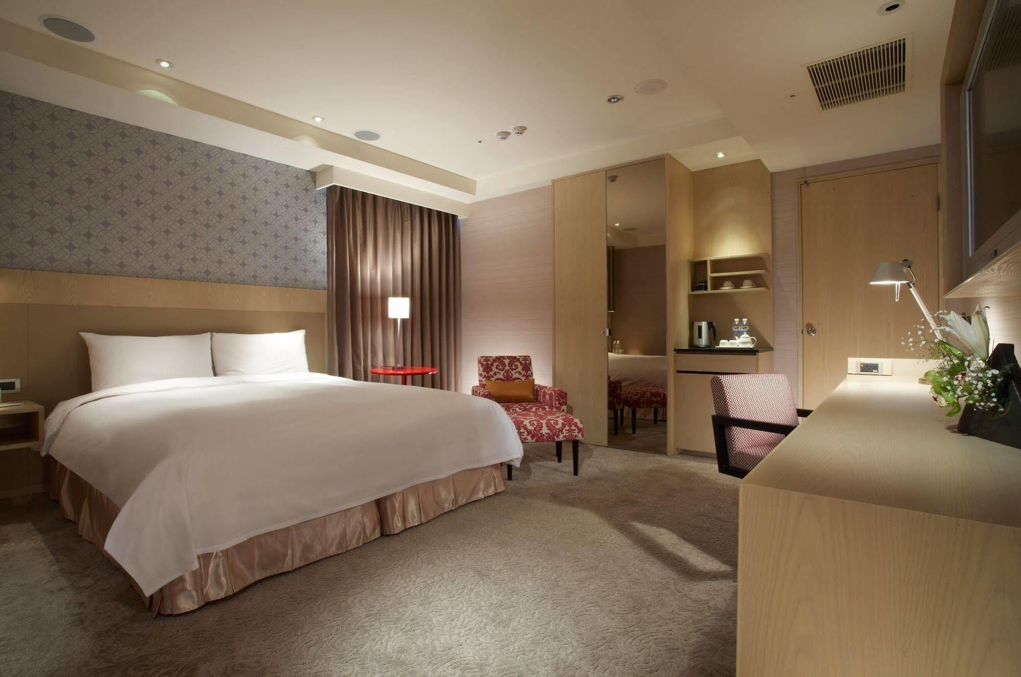 Grandee Taipei Resort מראה חיצוני תמונה
