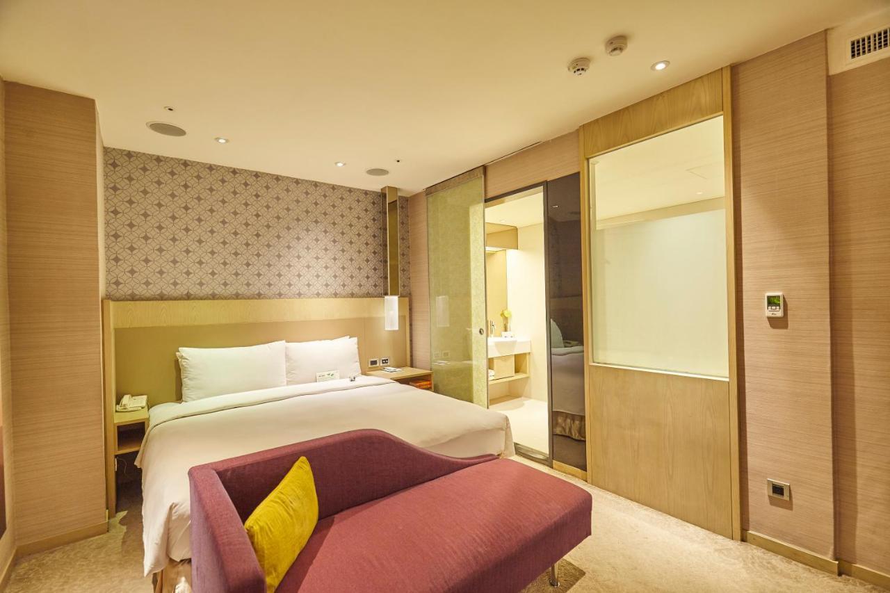 Grandee Taipei Resort מראה חיצוני תמונה
